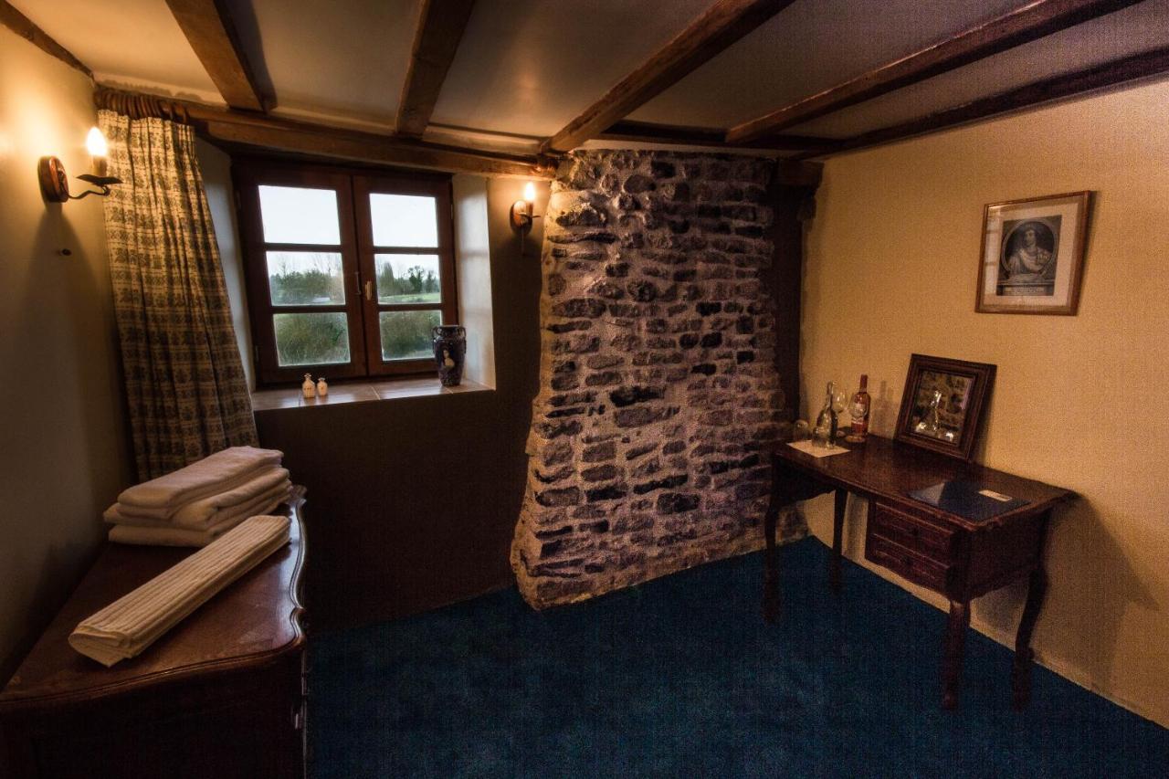 Bed and Breakfast Les Quatre Siecles Herce Экстерьер фото